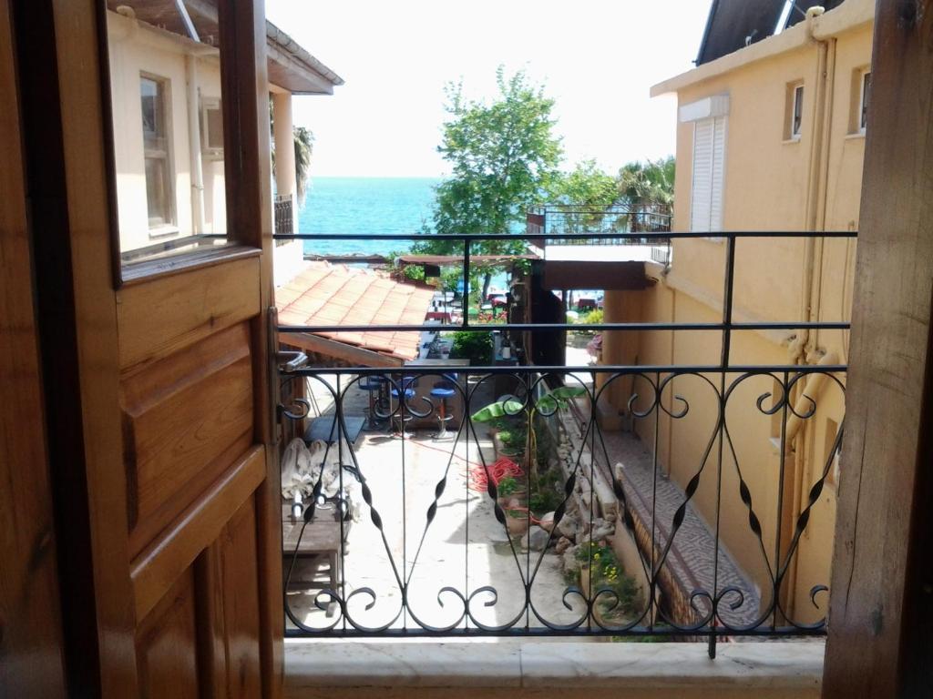 Guven Hotel Alanya Værelse billede