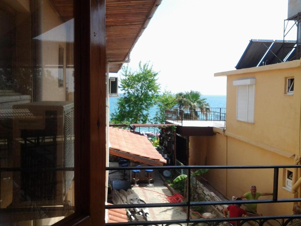 Guven Hotel Alanya Værelse billede